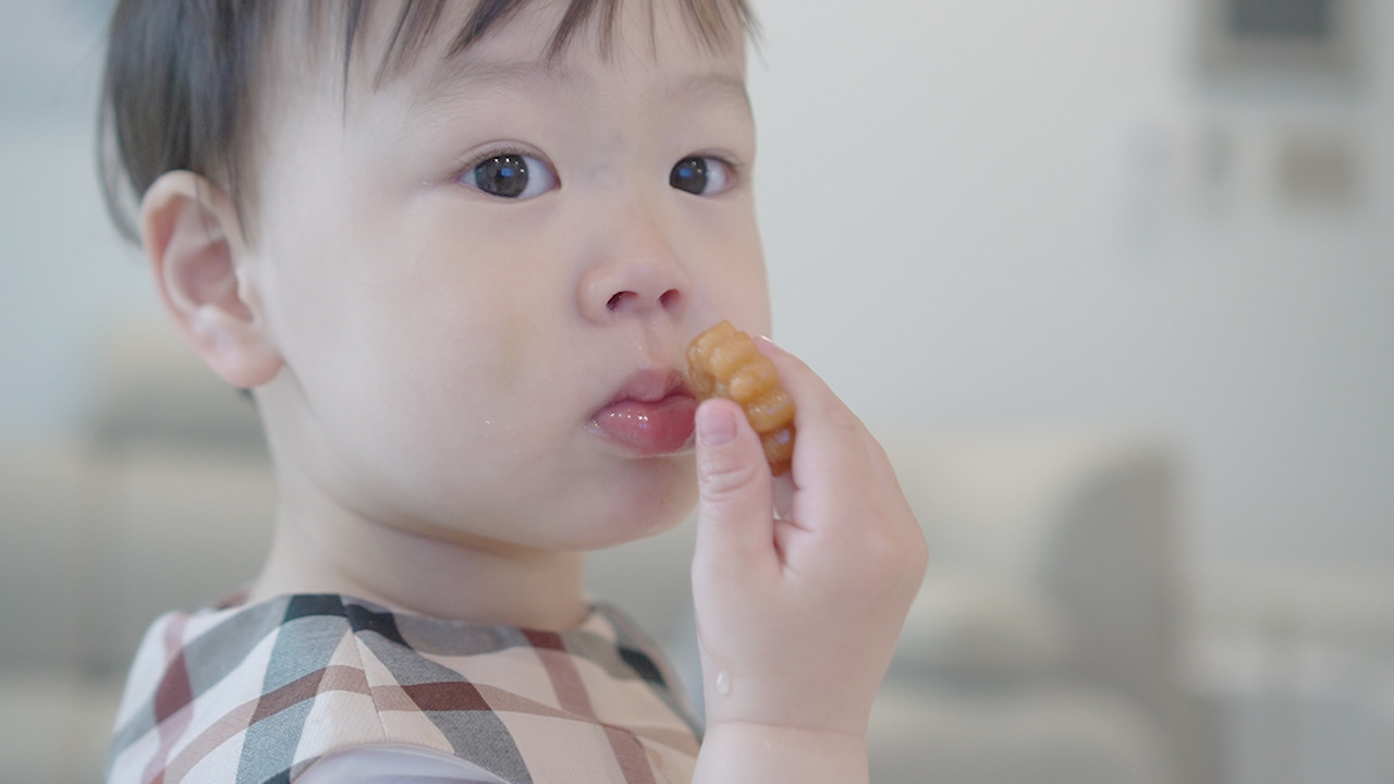 Vlog 28-Kurly.00_05_12_08.Still046.jpg