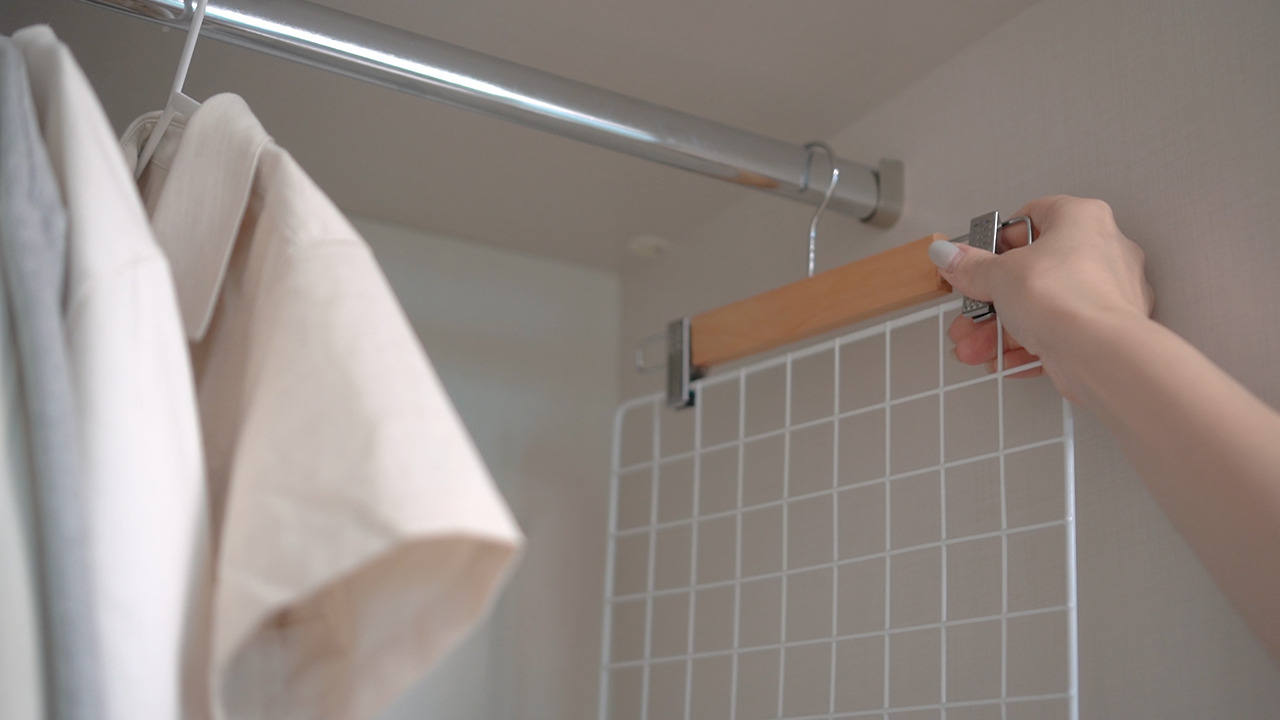 바나나 후크 .00_05_07_27.Still069.jpg