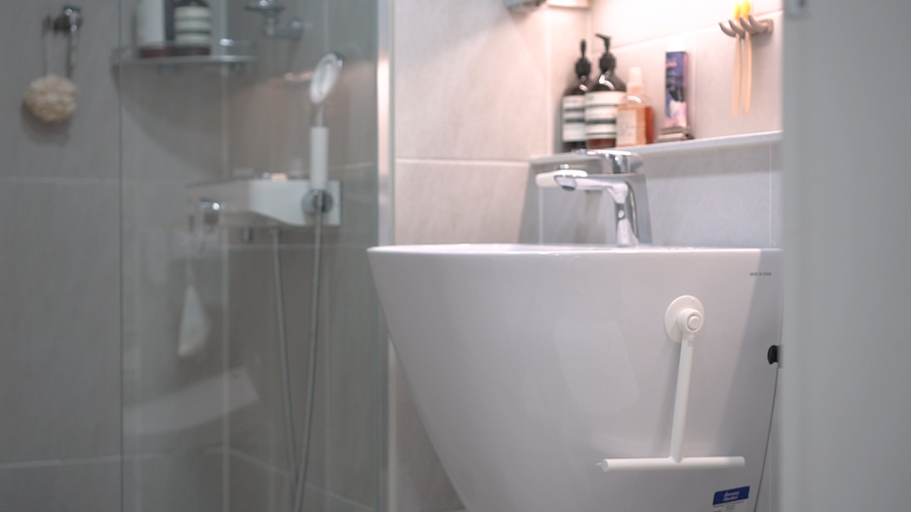 모던하우스 추천템.00_07_02_06.Still088.jpg