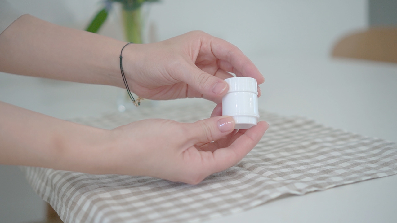 vlog 43- 다이소 생활편리템.00_05_02_19.Still066.jpg