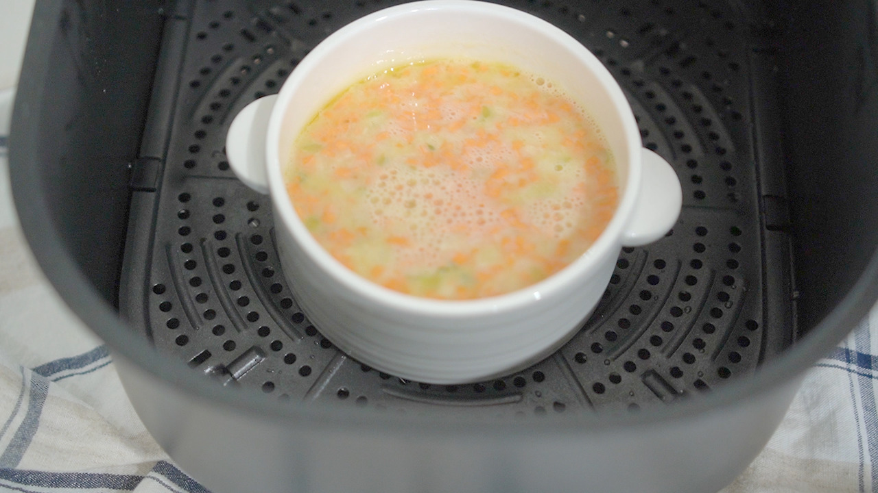 Vlog 40-Air Fryer.00_06_48_02.Still082.jpg