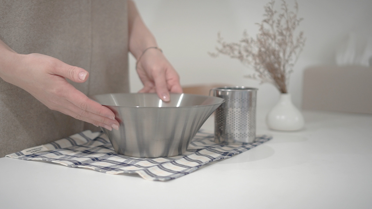 다이소 친환경.00_05_41_09.Still090.jpg