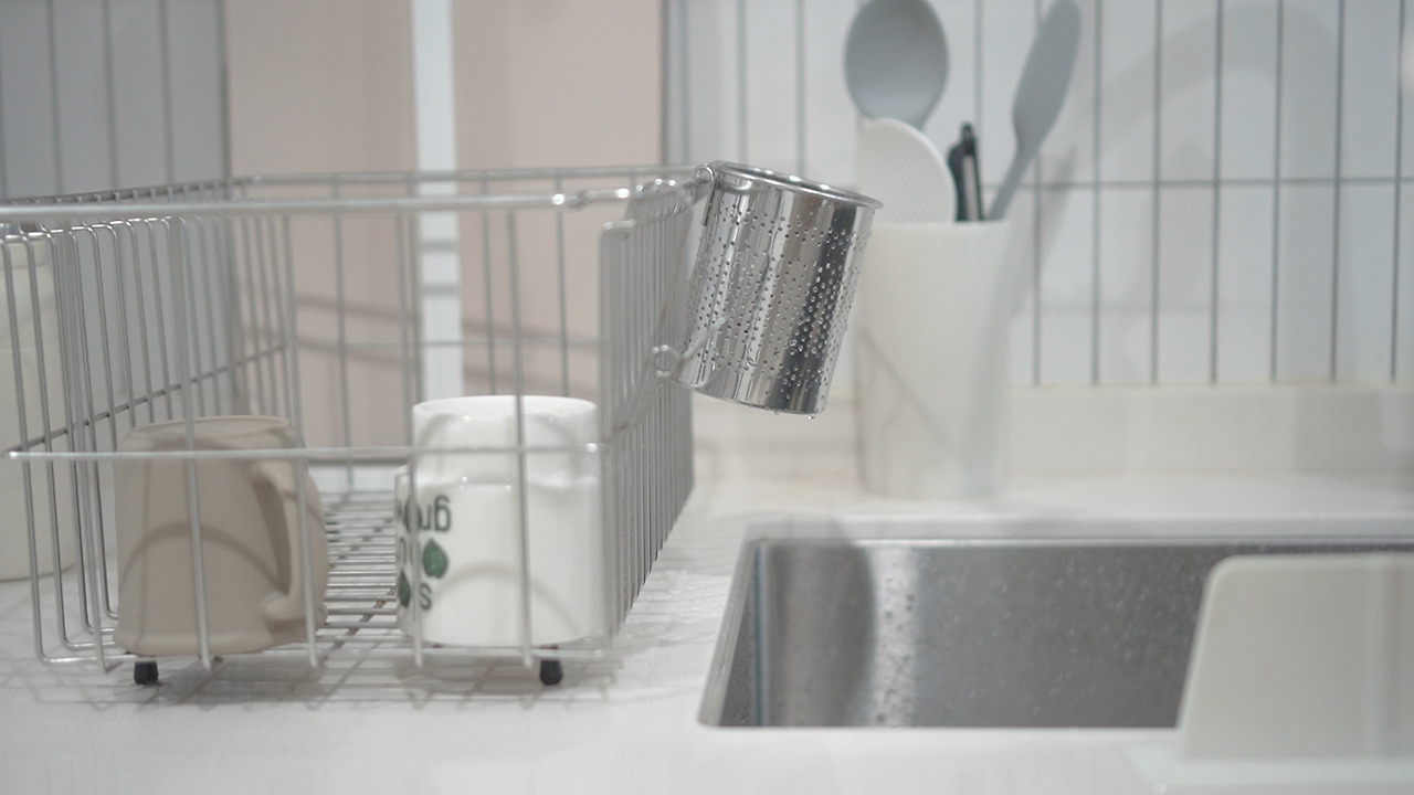 다이소 친환경.00_07_02_20.Still112.jpg