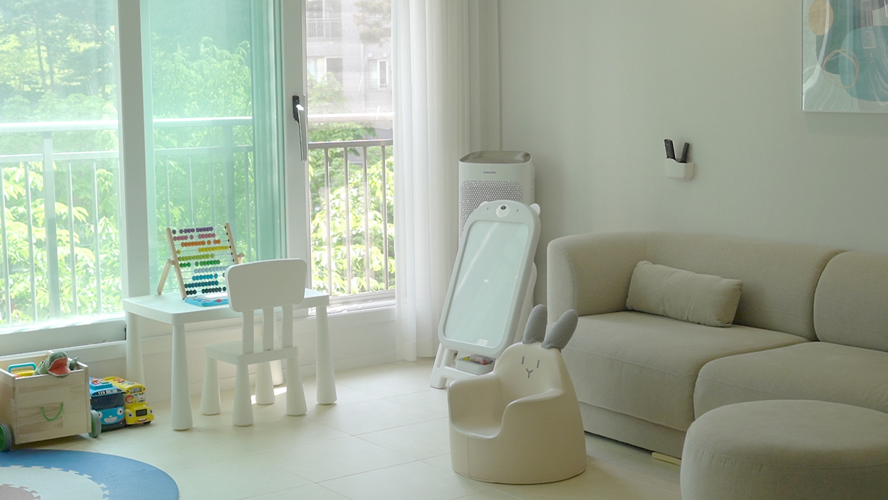 Vlog 28-Kurly.00_06_22_27.Still056.jpg