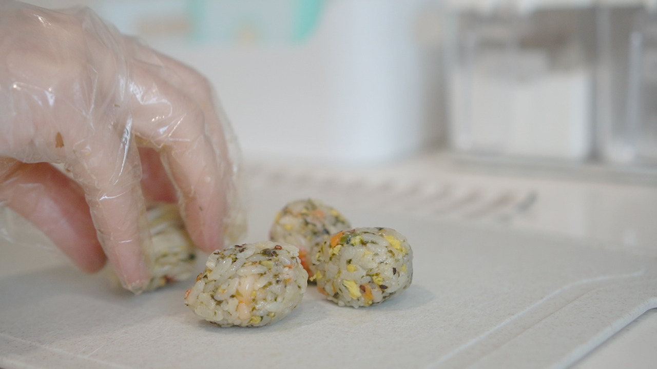 Vlog 28-Kurly.00_03_46_27.Still030.jpg