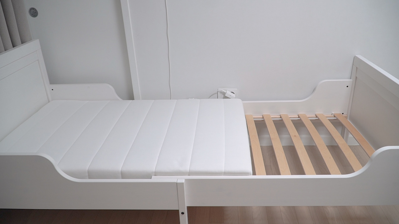 이케아 추천템.00_05_09_05.Still061.jpg