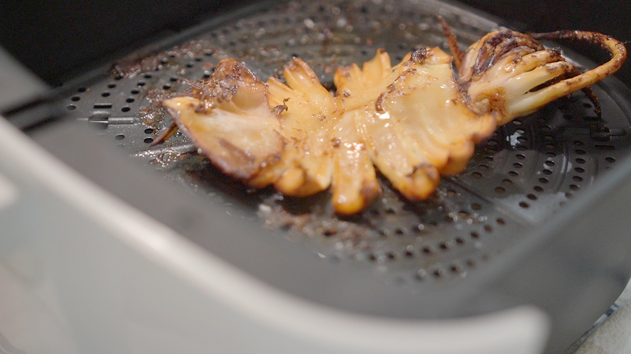 Vlog 40-Air Fryer.00_10_44_06.Still135.jpg