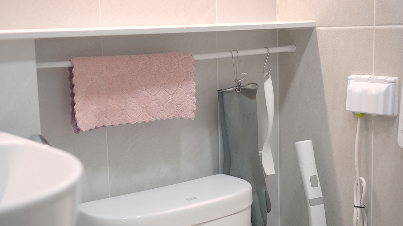 Vlog 31 Daiso 02.00_04_54_23.Still063.jpg