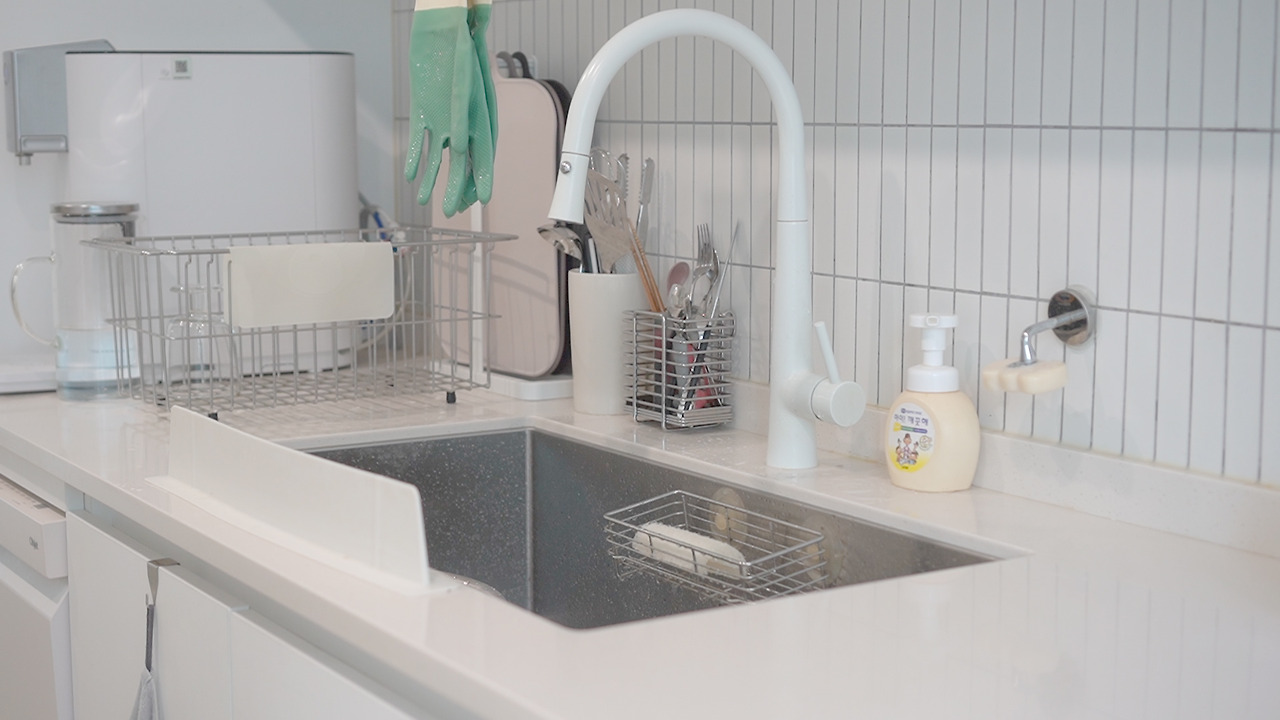 Vlog 36-IKEA.00_05_41_24.Still067.jpg