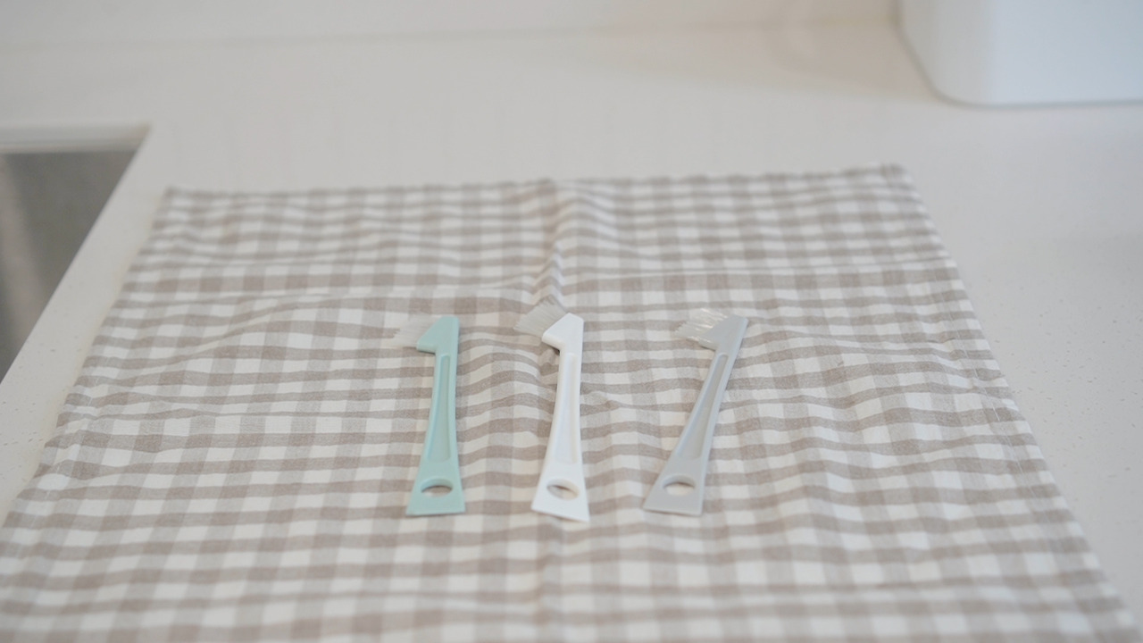 vlog 43- 다이소 생활편리템.00_01_39_17.Still019.jpg