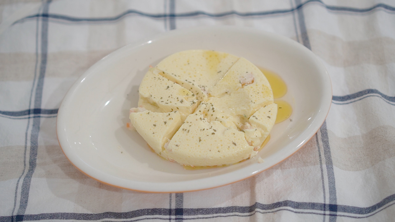 Vlog 40-Air Fryer.00_07_29_07.Still004.jpg