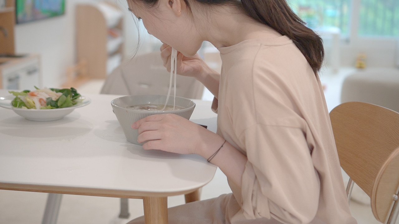 Vlog 28-Kurly.00_09_04_18.Still087.jpg