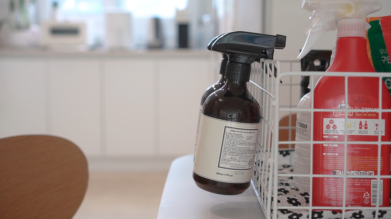 바나나 후크 .00_04_05_02.Still052.jpg