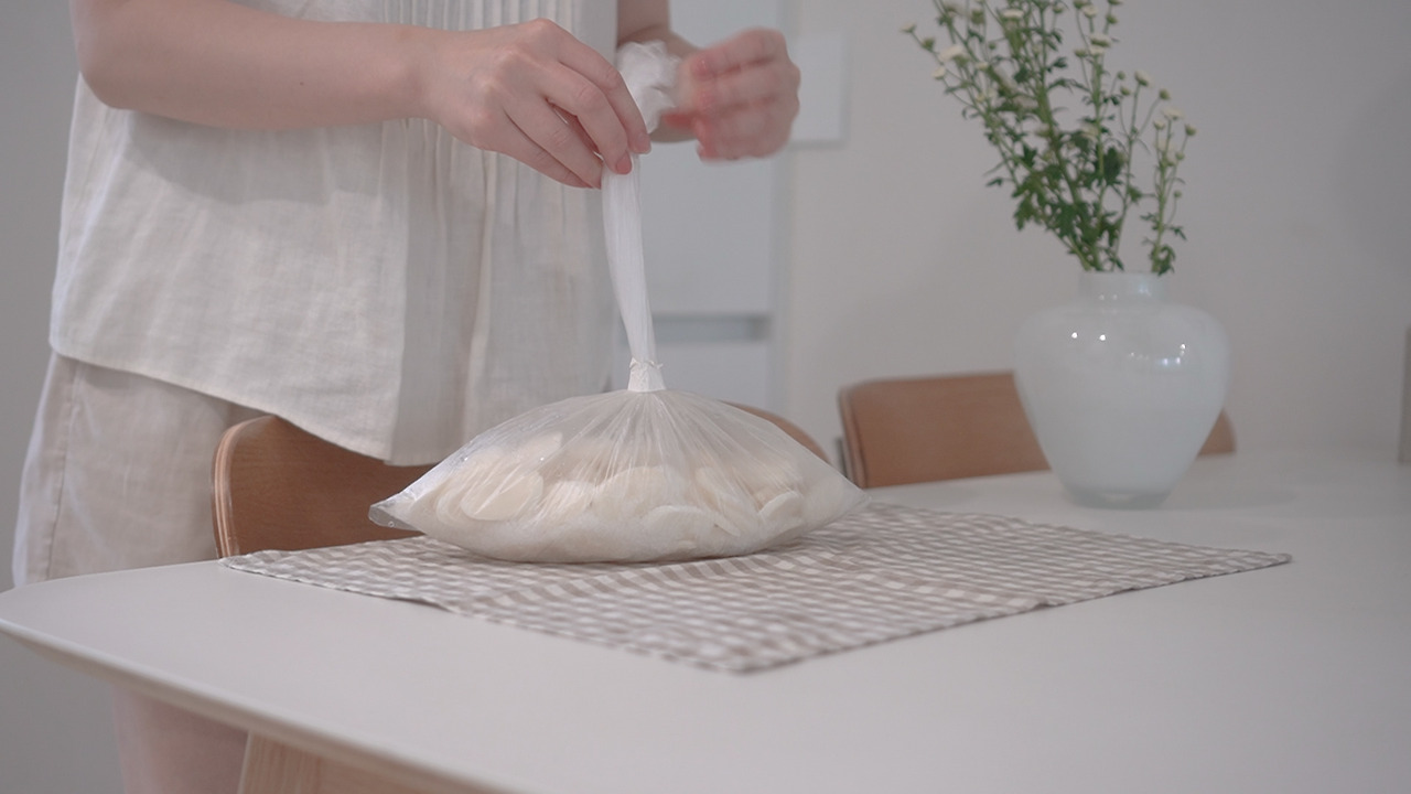 재활용 살림.00_10_27_16.Still146.jpg