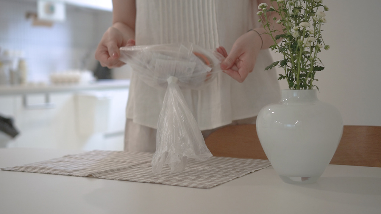 재활용 살림.00_10_36_10.Still147.jpg