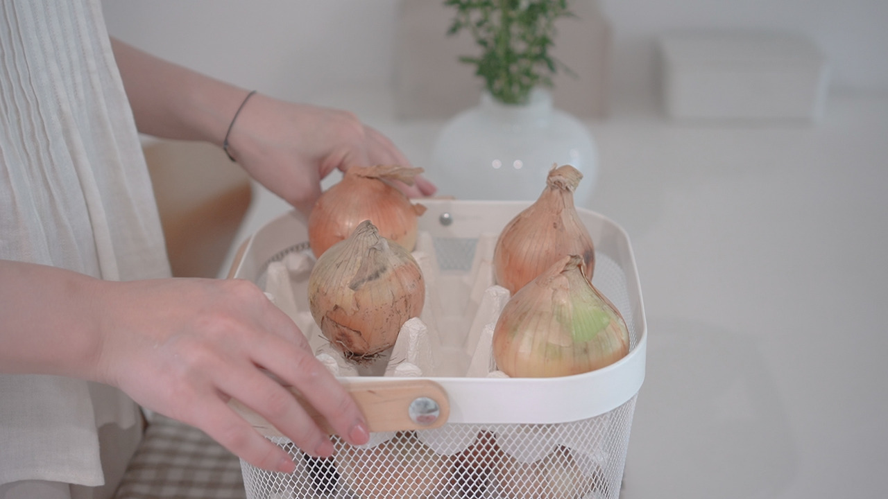 재활용 살림.00_10_06_07.Still140.jpg