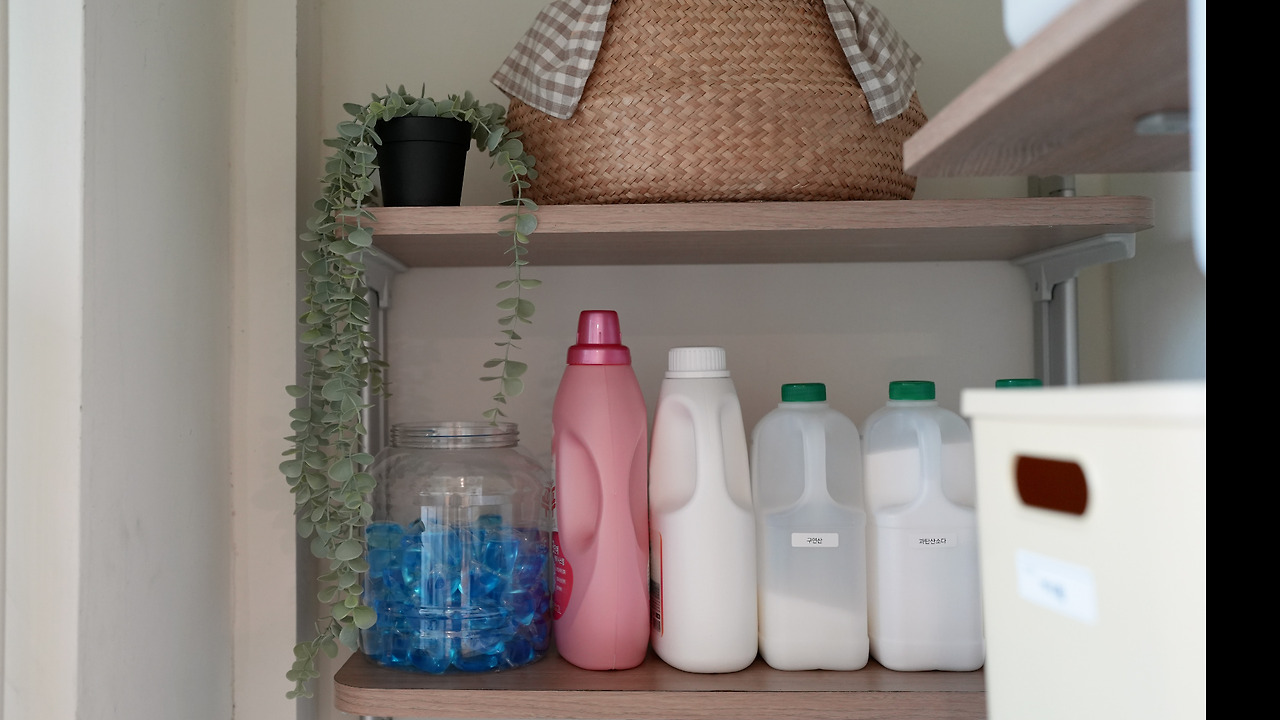 다용도실 정리.00_06_50_10.Still076.jpg