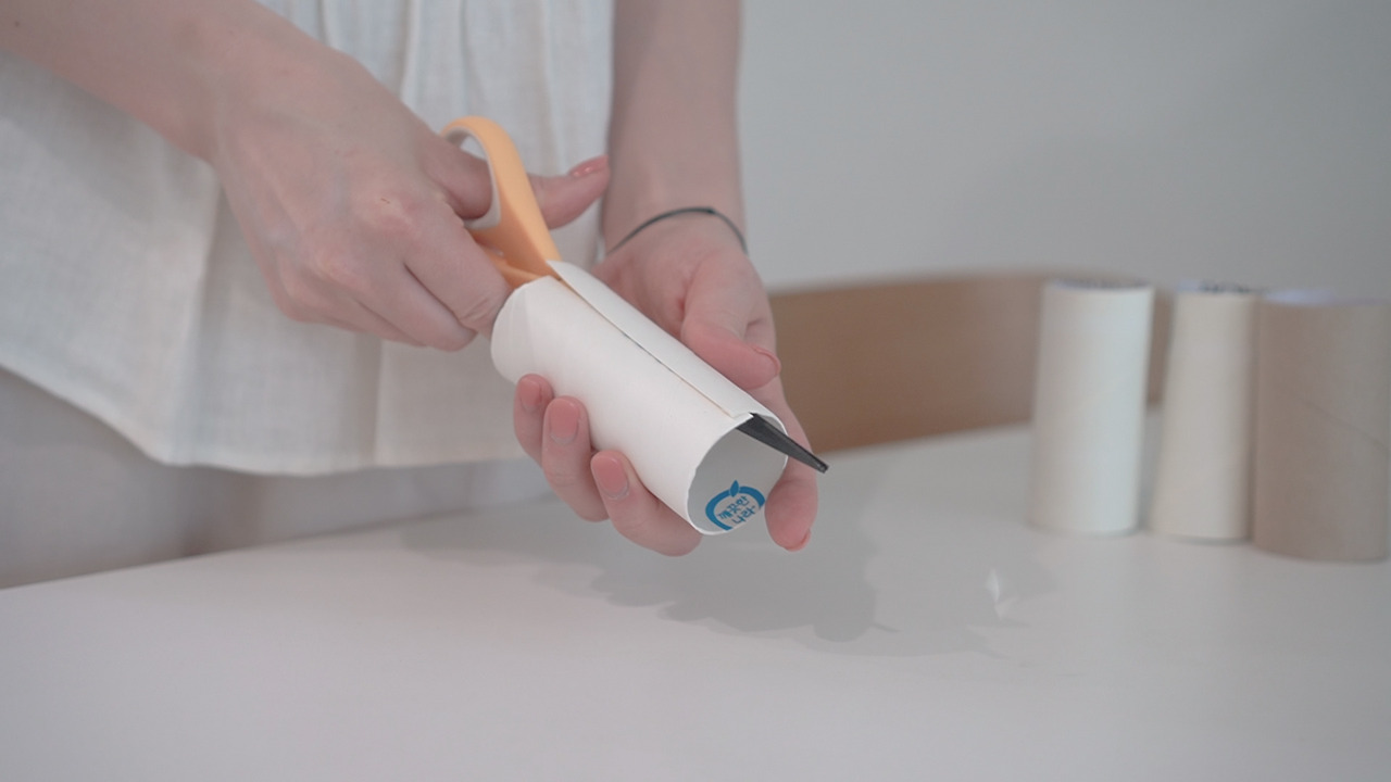 재활용 살림.00_02_26_04.Still020.jpg