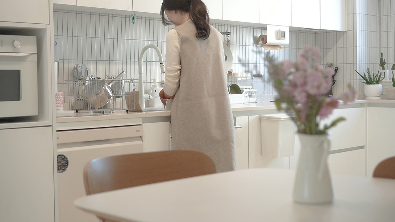 다이소 친환경.00_10_20_28.Still156.jpg