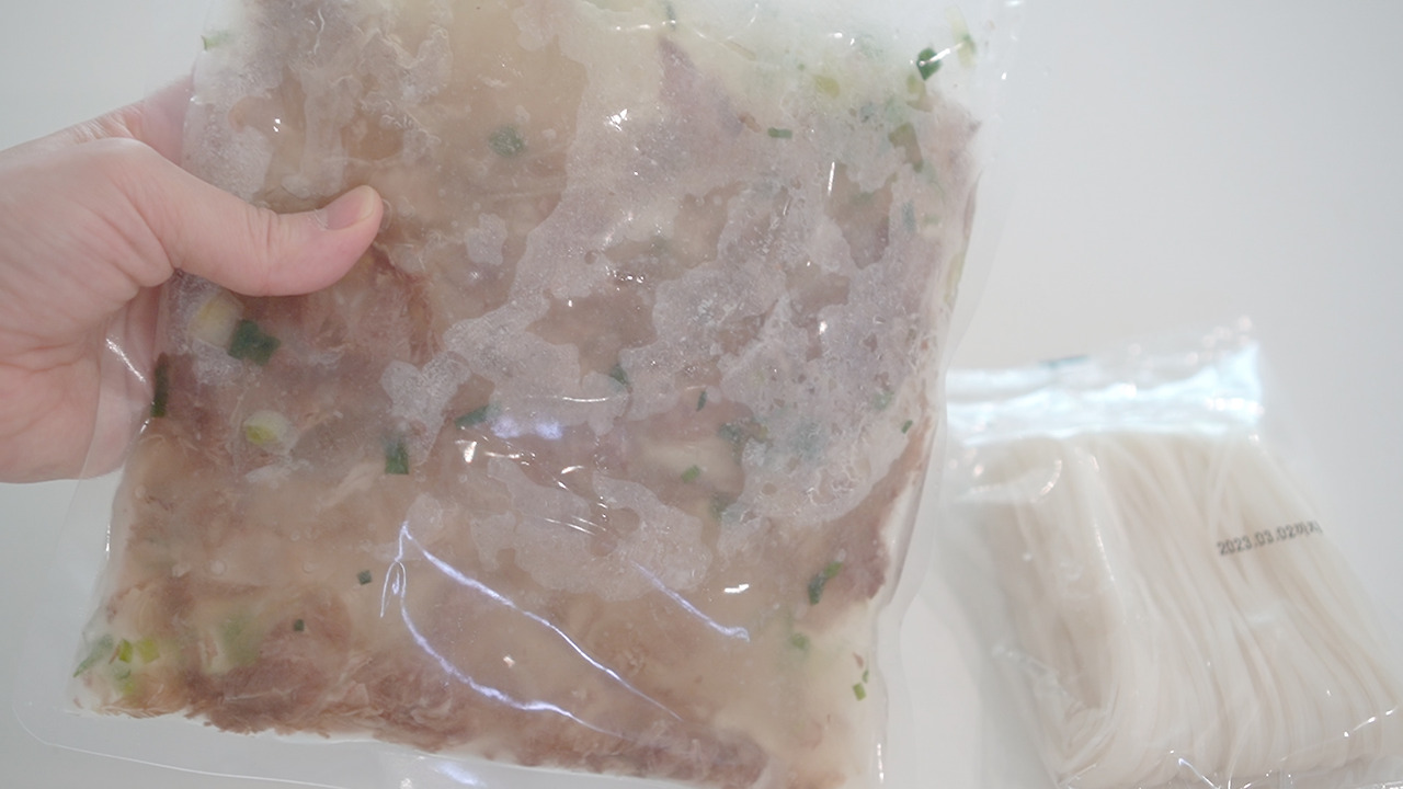 Vlog 28-Kurly.00_08_06_22.Still075.jpg