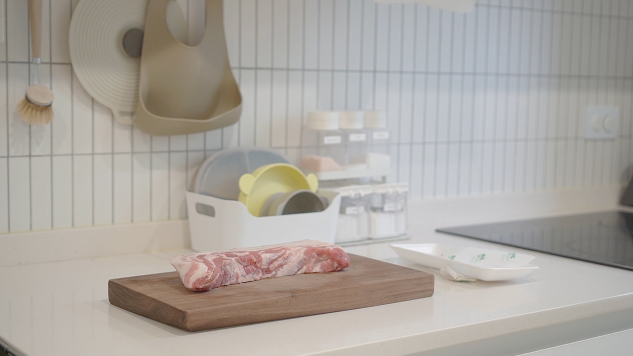 Vlog 40-Air Fryer.00_05_36_03.Still069.jpg