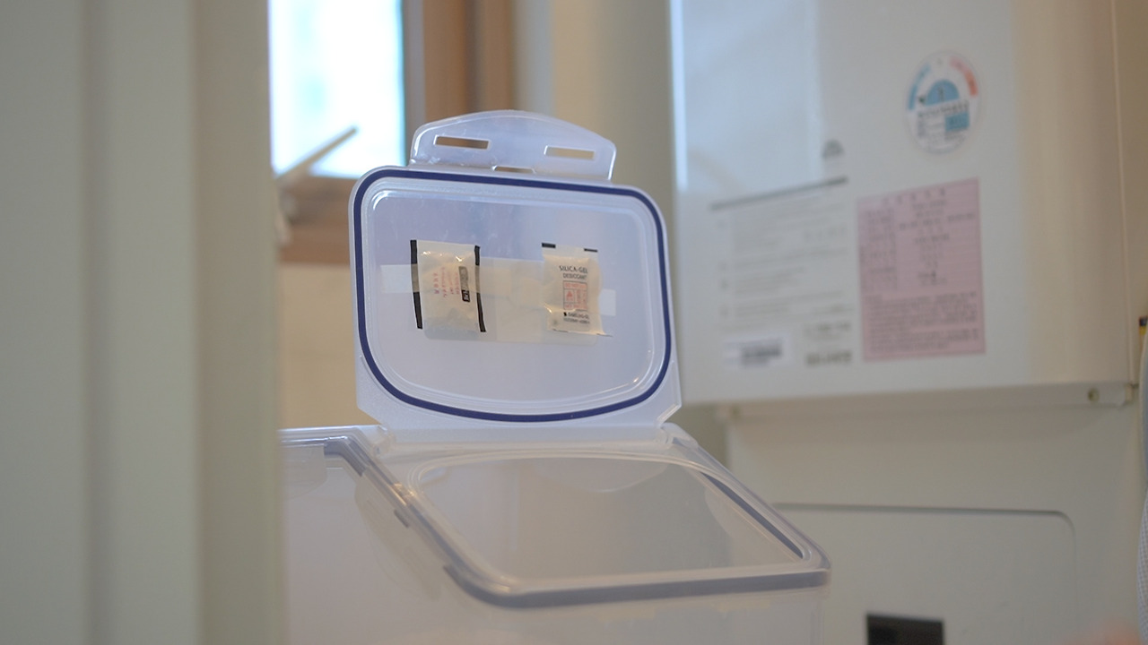 재활용 살림.00_12_11_06.Still167.jpg