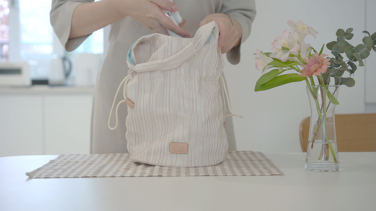 vlog 43- 다이소 생활편리템.00_03_54_00.Still053.jpg