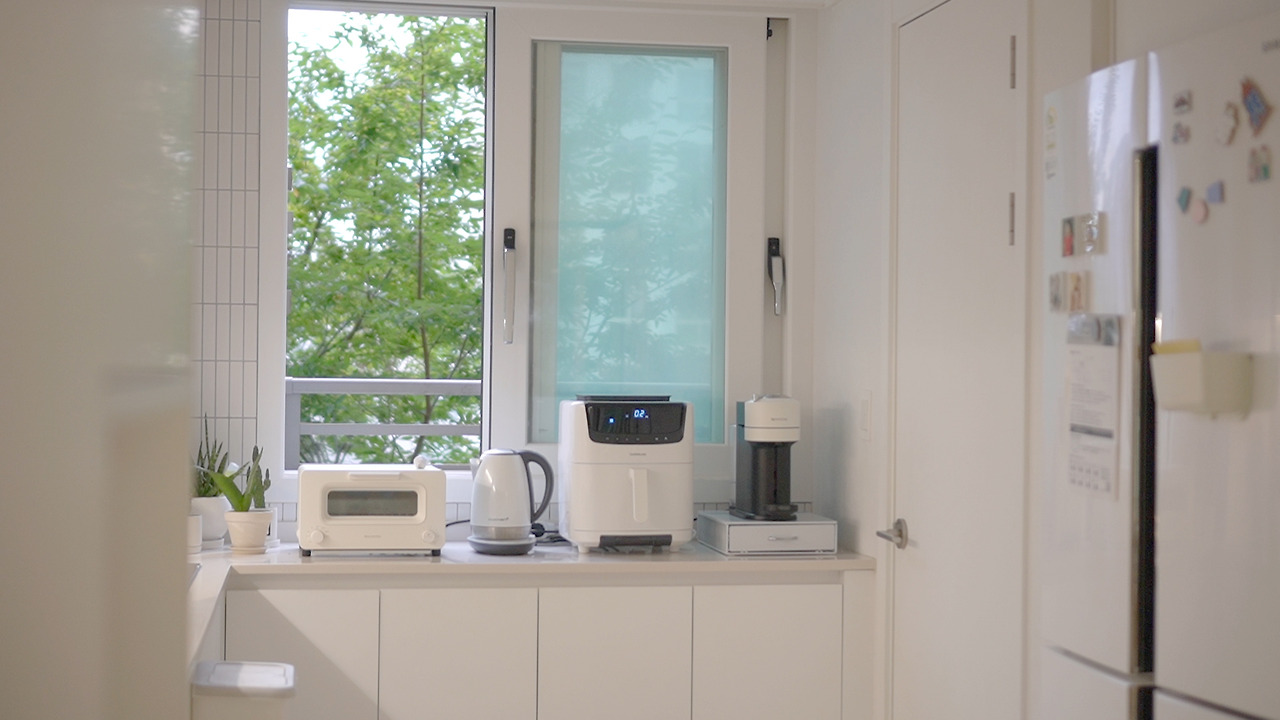 Vlog 40-Air Fryer.00_01_33_27.Still023.jpg