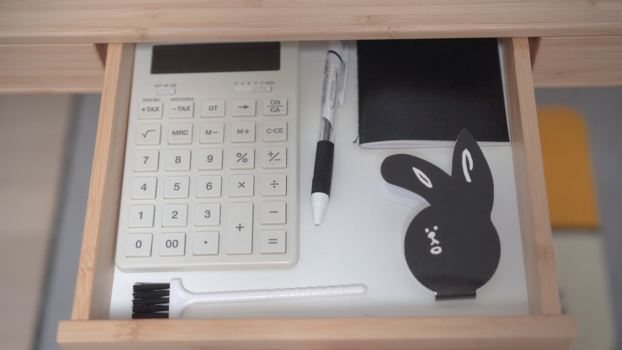 이케아 추천템.00_04_14_11.Still048.jpg