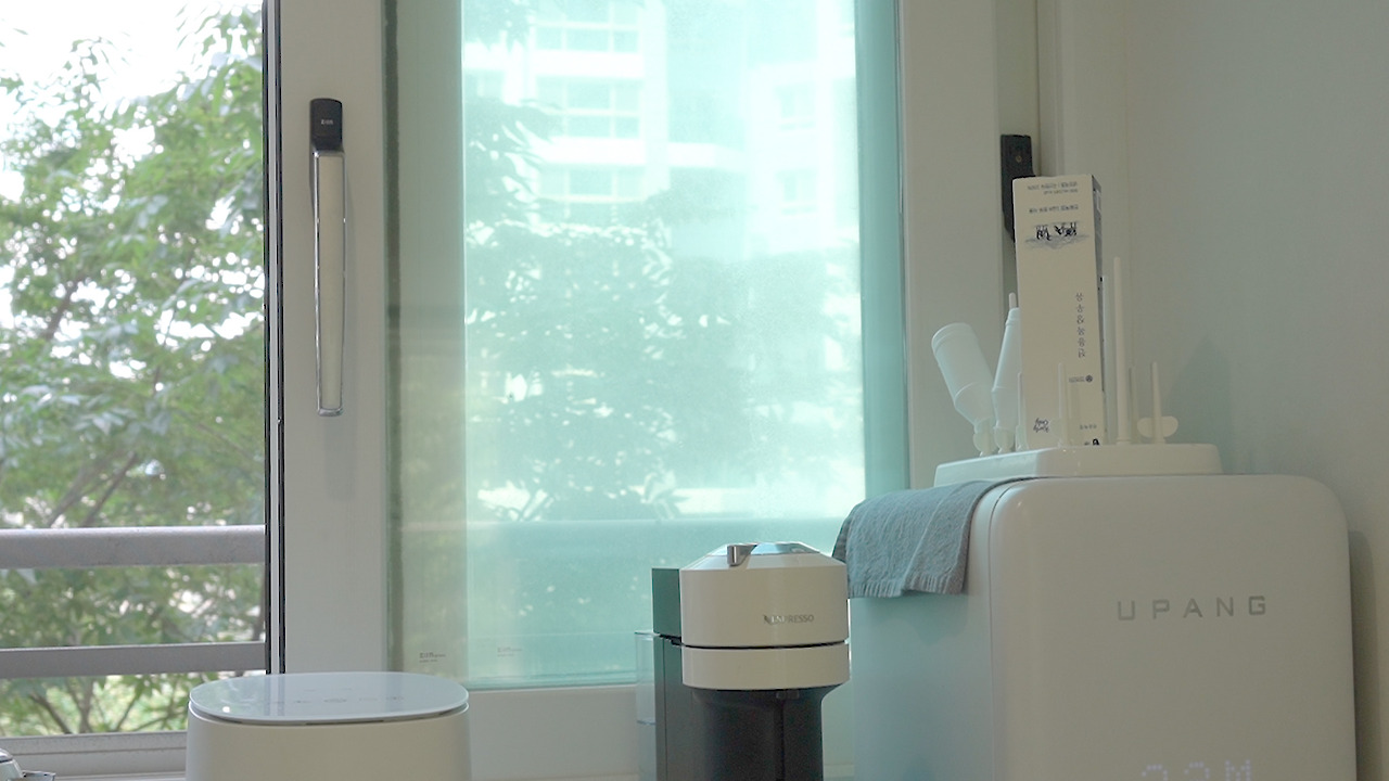 Vlog 32- Upcycling.00_09_53_23.Still147.jpg