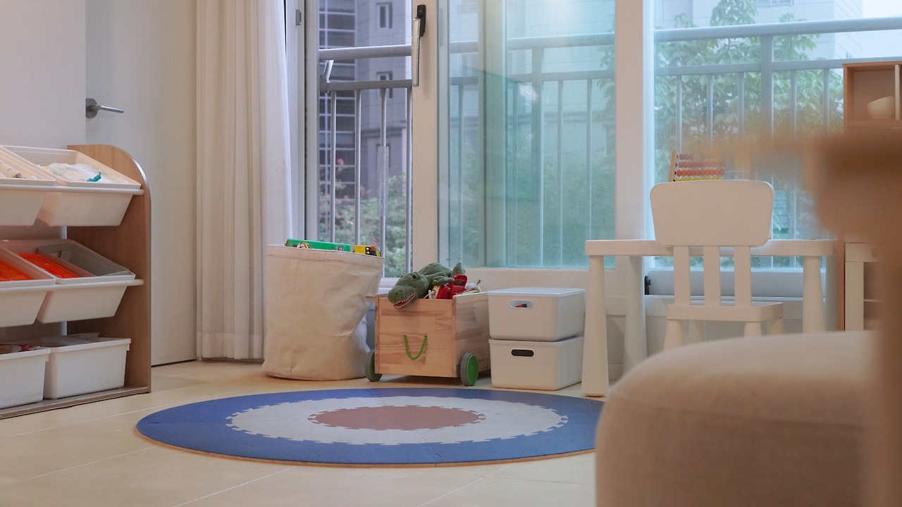 모던하우스 추천템.00_07_49_13.Still099.jpg