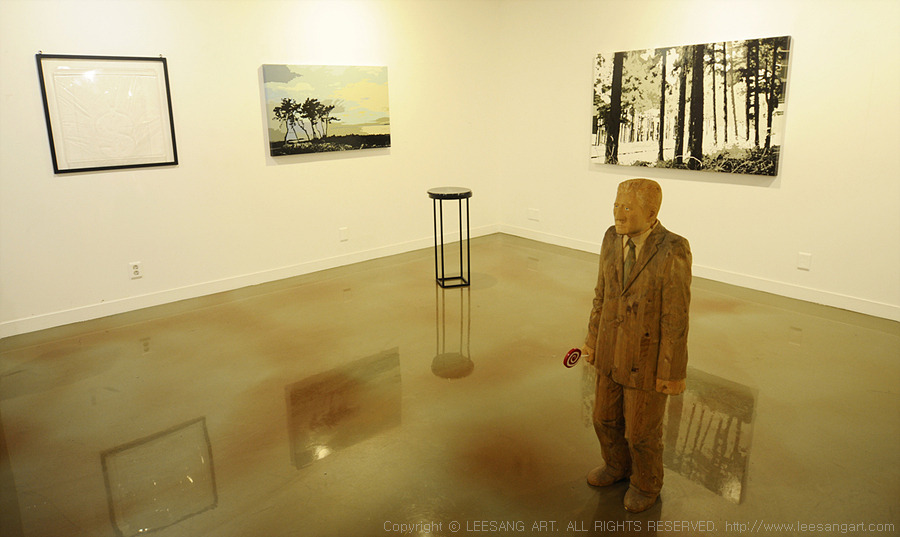 사진2 - 이상아트에서 열리는 Aquamarine Youth展  아쿠아마린 젊음展 전시전경_www.leesangart.com.jpg