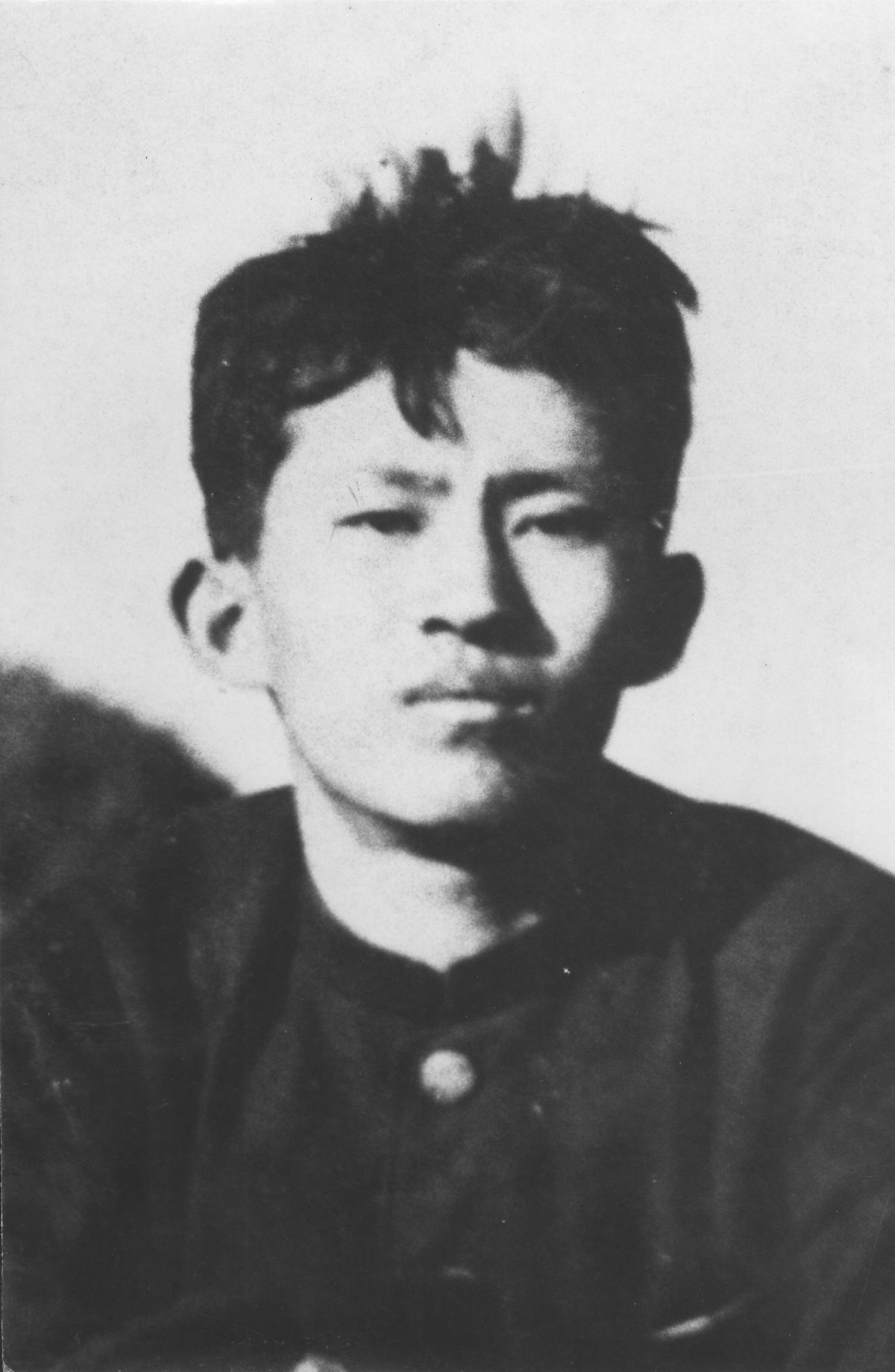 이상(작가).jpg