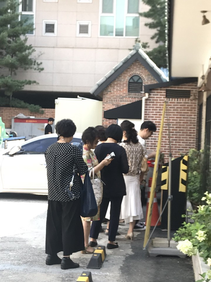 기다리는 마음.jpg