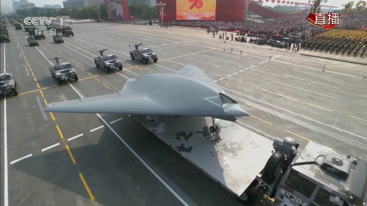 20191001 國慶大閱兵 (ko.gl).mkv_20191002_090816.440.jpg