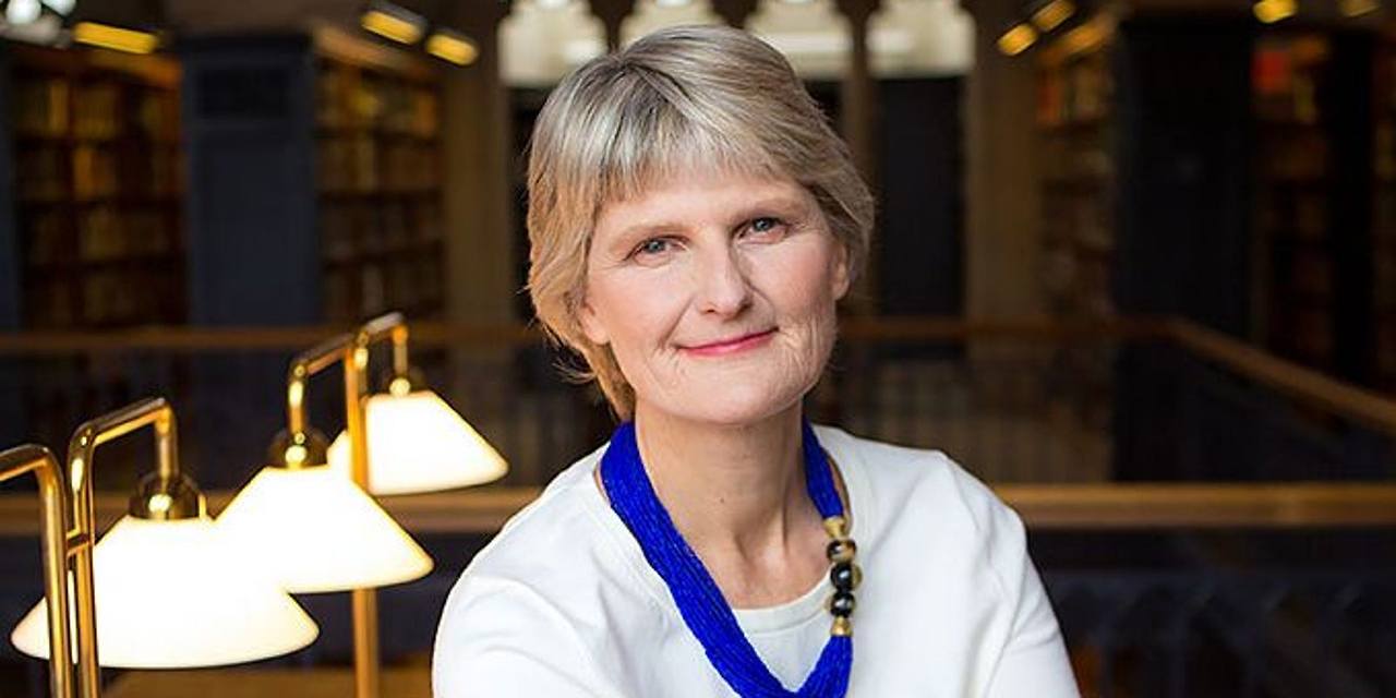 Elizabeth Bradley 02.jpg