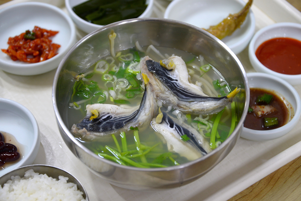 마산 복요리거리2_까치복국.jpg