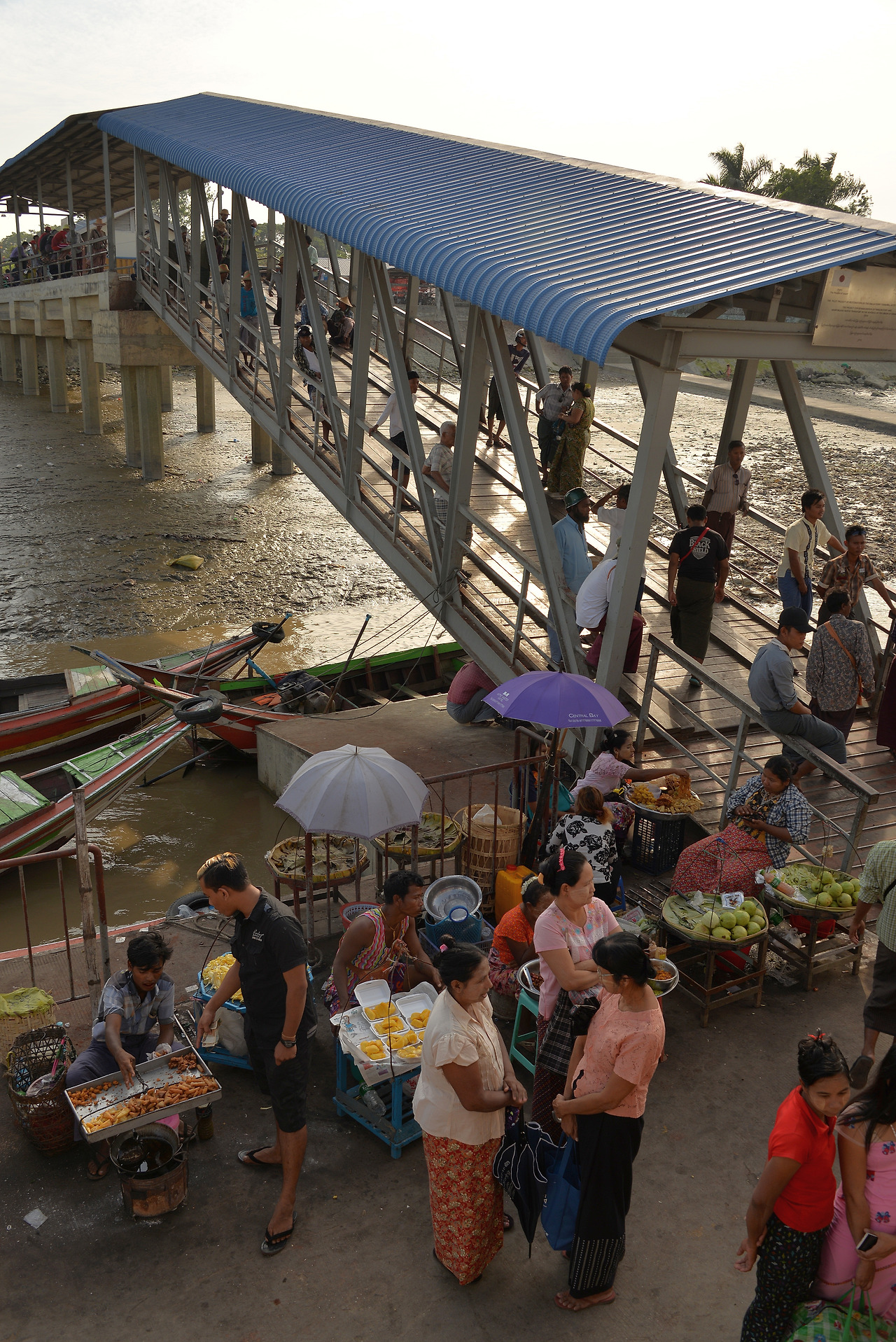 양곤_Dala 마을4.jpg