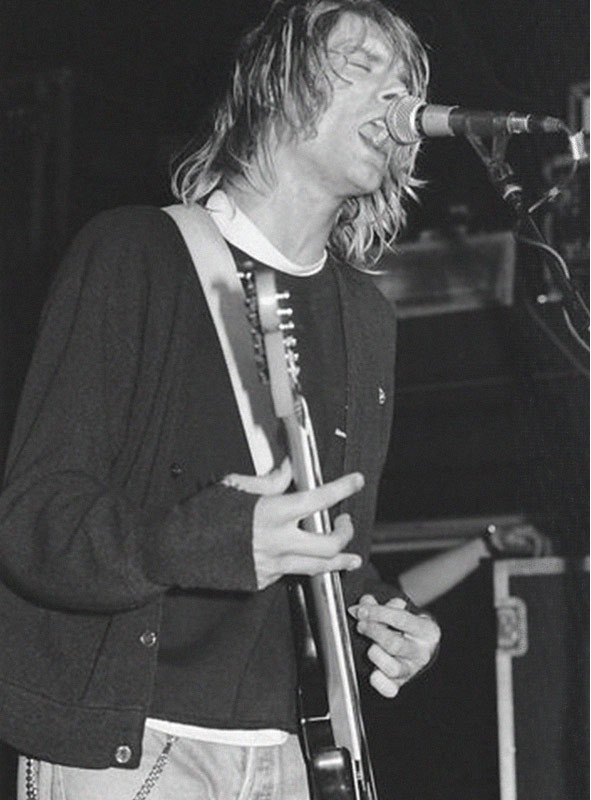 10-fashion-trends-kurt-cobain-08.jpg