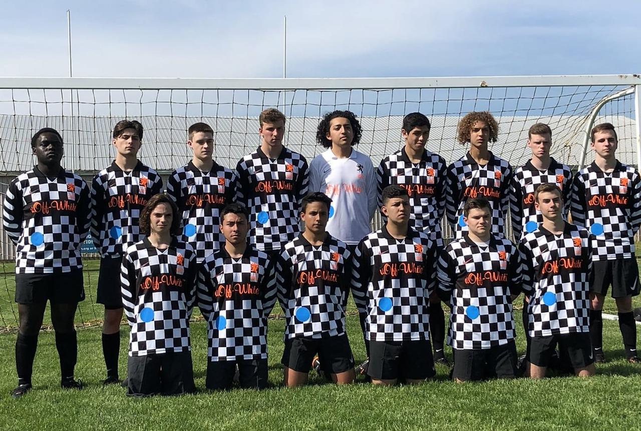 오프화이트 나이키.jpg