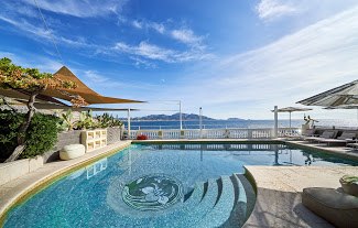 Passedat-Petit-Nice-Hotel-Piscine2(c)RichardHaughton.jpg