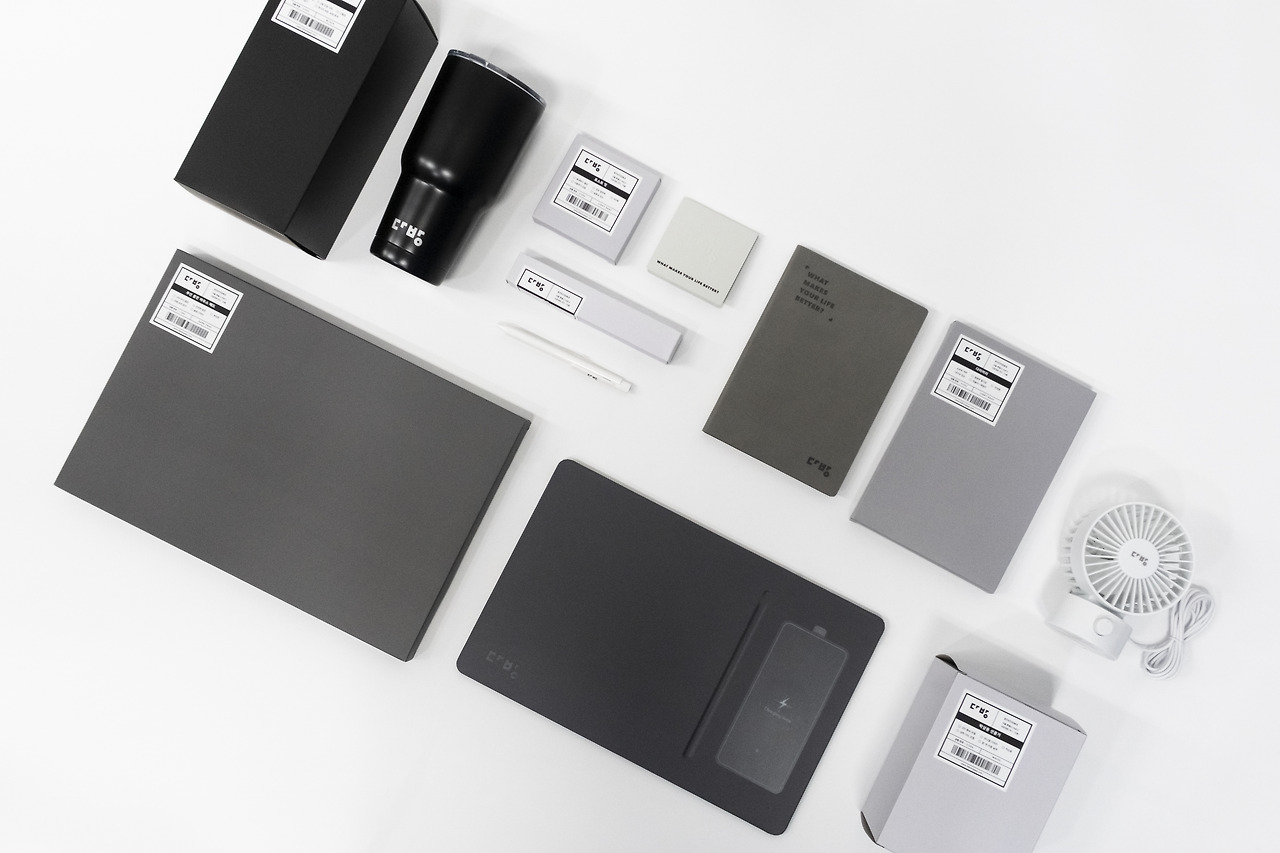 다방_웰컴키트 구성품1.jpg