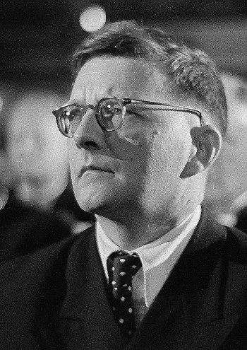763px-Dmitri_Shostakovich_credit_Deutsche_Fotothek_adjusted.jpg