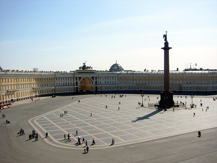 Petersburg-square.jpg