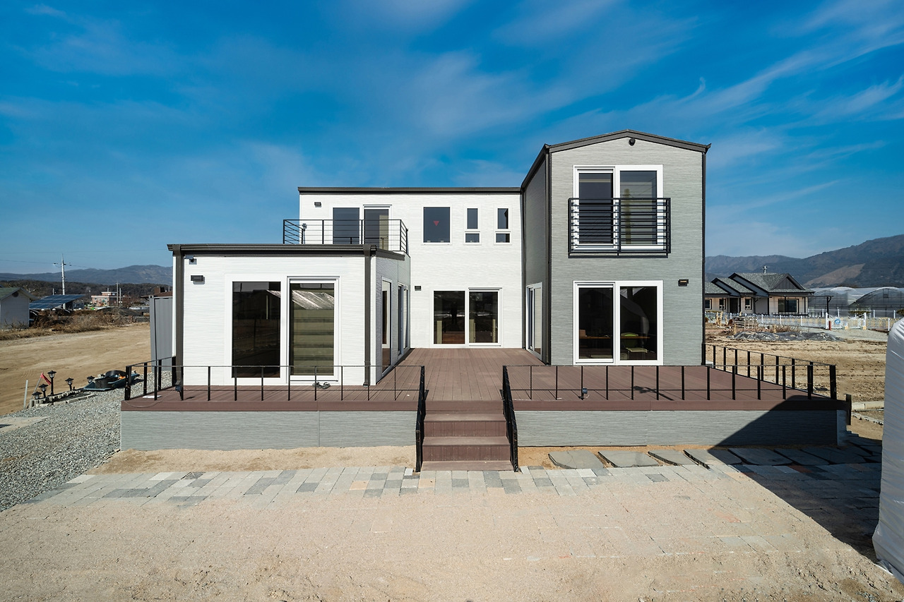 브런치_징크_)공간 메인.jpg