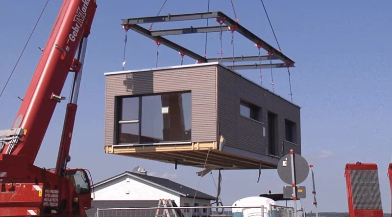 모듈러 - frame at 0m3s.jpg