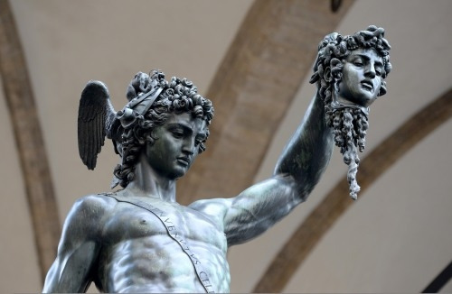 첼리니 진짜.jpg