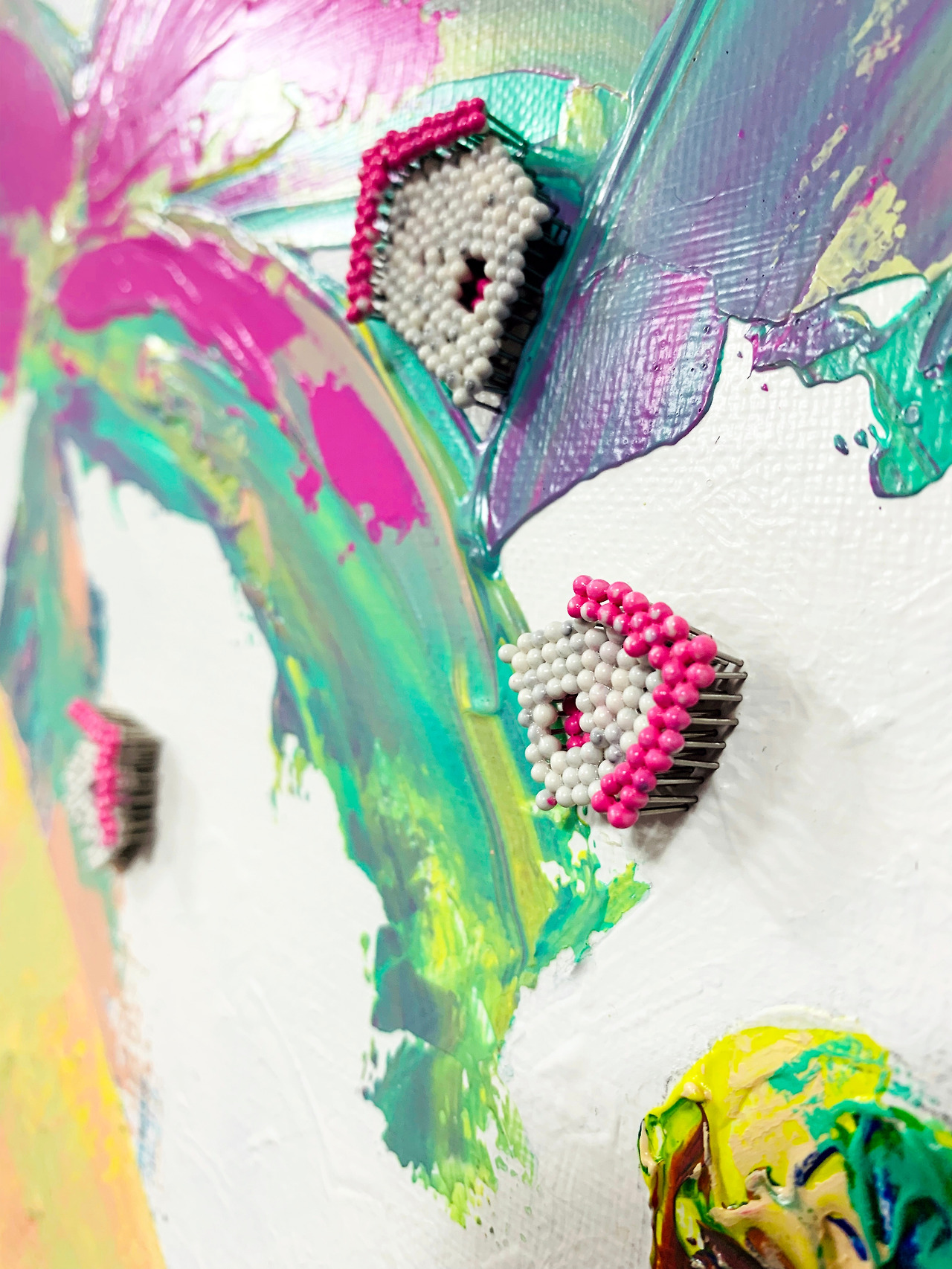 Homtopia-3, pin on canvas, 530x330x50mm, 2019, 120만원-2.jpg