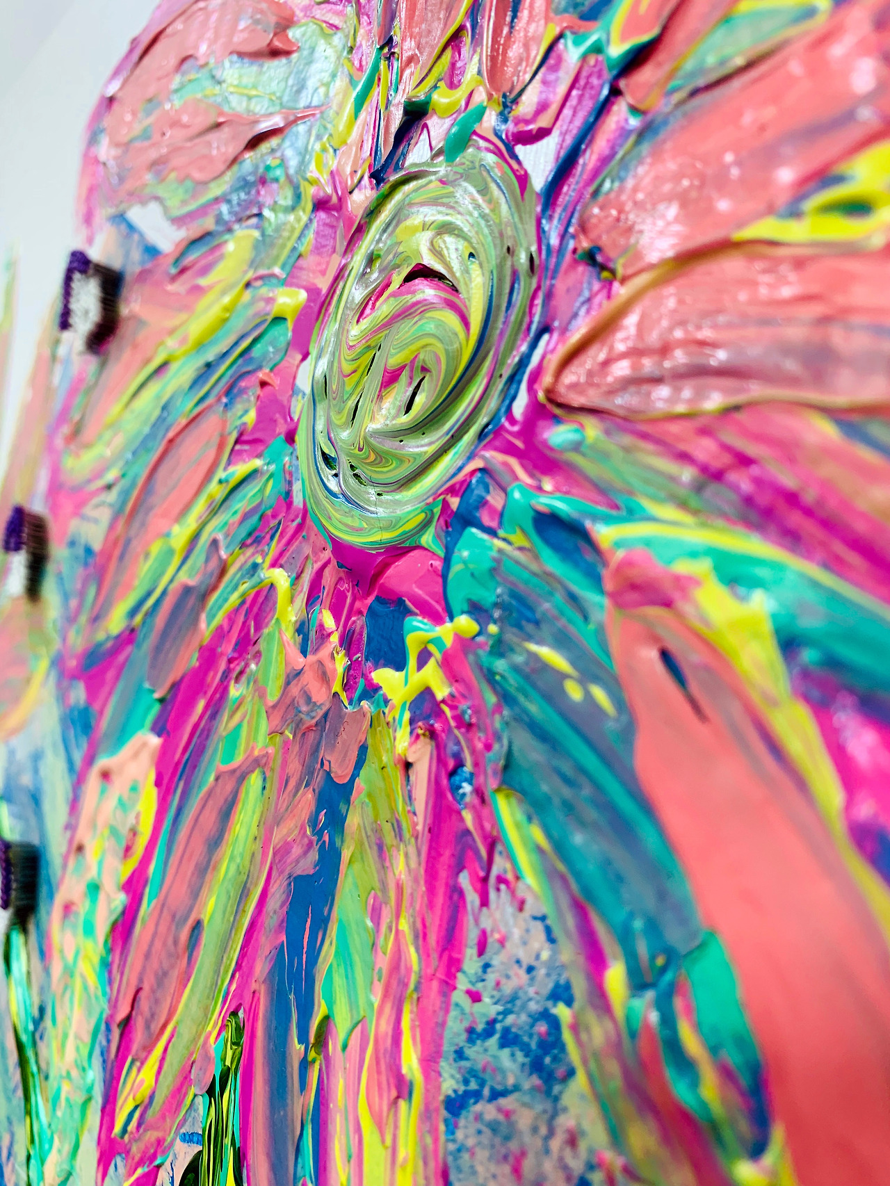 Homtopia-7, pin on canvas,  530x330x50mm, 2019, 120만원-2.jpg