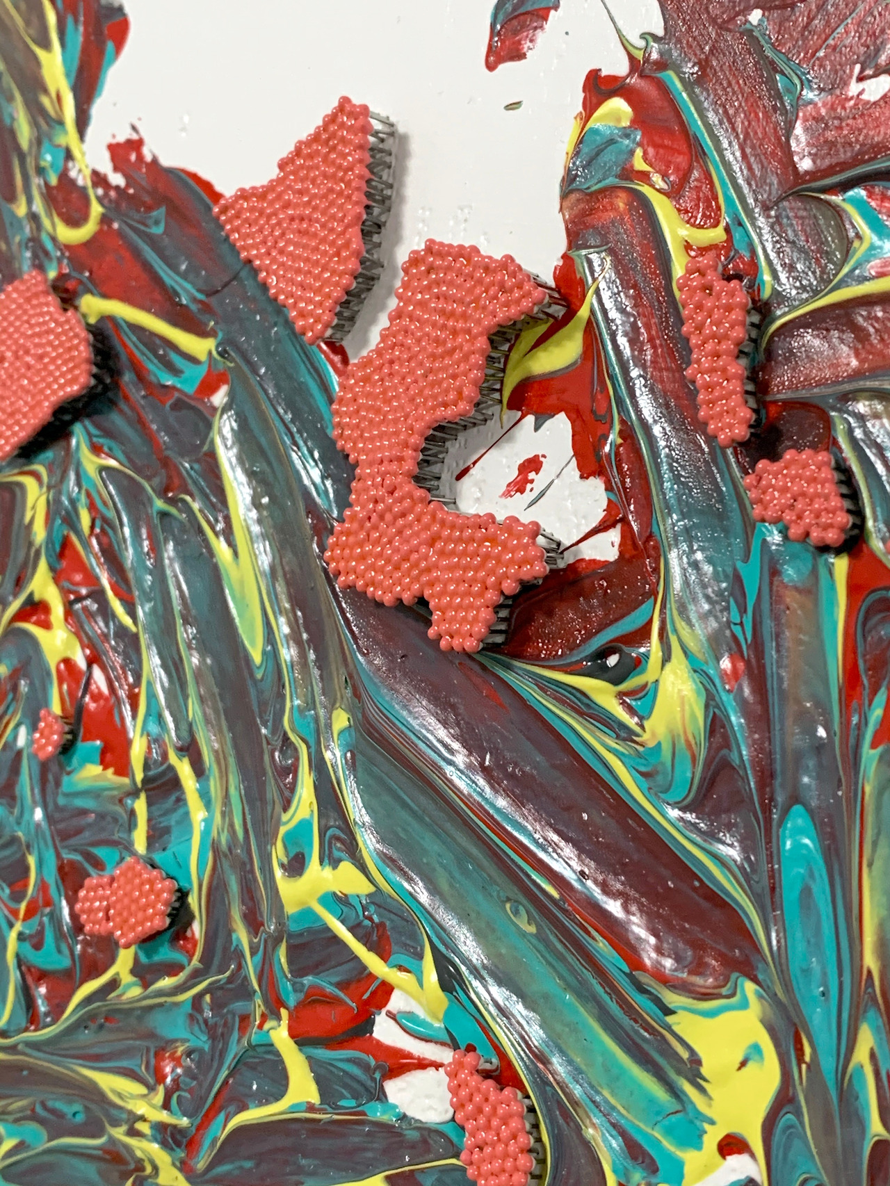 해소9, 330x450x50mm, acrylic paint, pin, 2019, 60만원-2.jpg